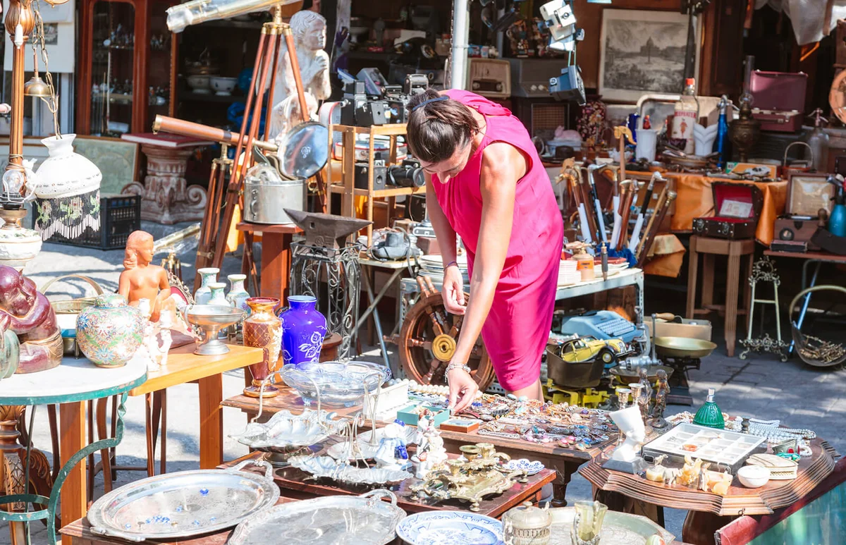 Woman in a flea market in the center of Athens