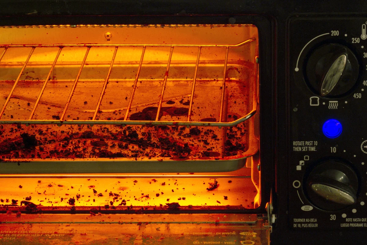 Toaster Oven with bread crumbs