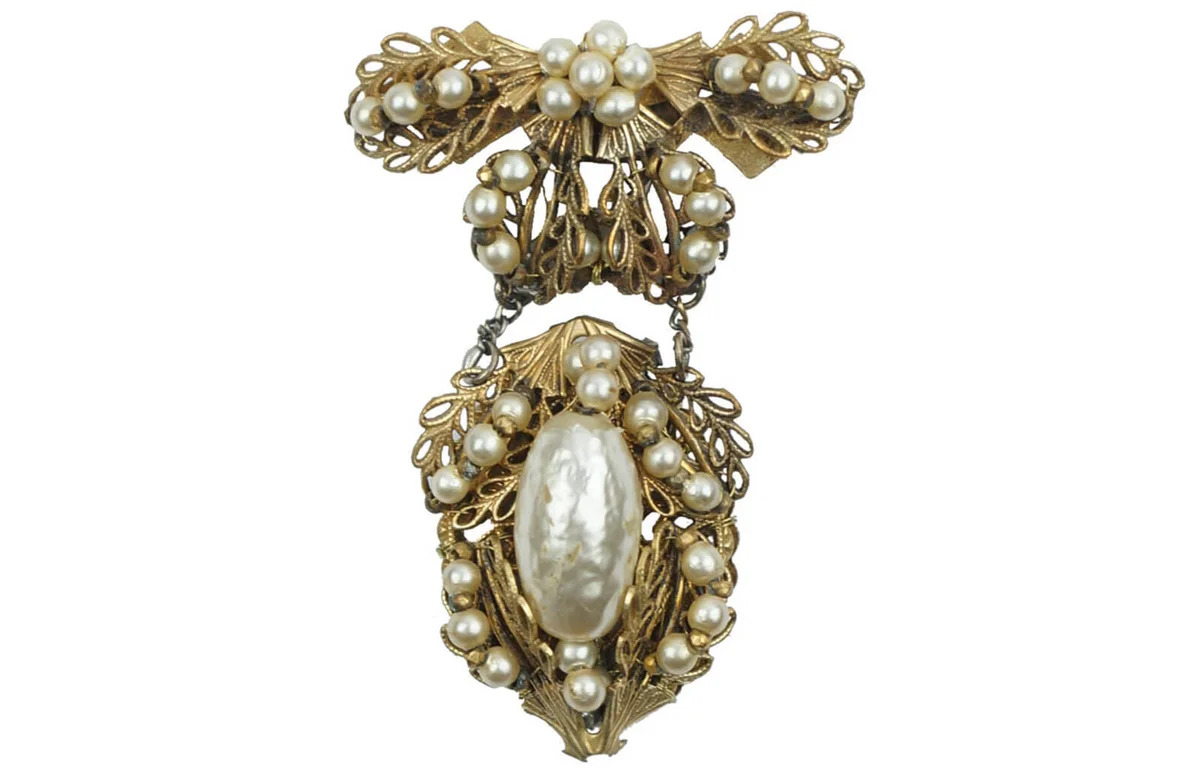 Vintage Miriam Haskell Baroque Pearl Brooch Chatelaine Style Bow Dangling Pendant