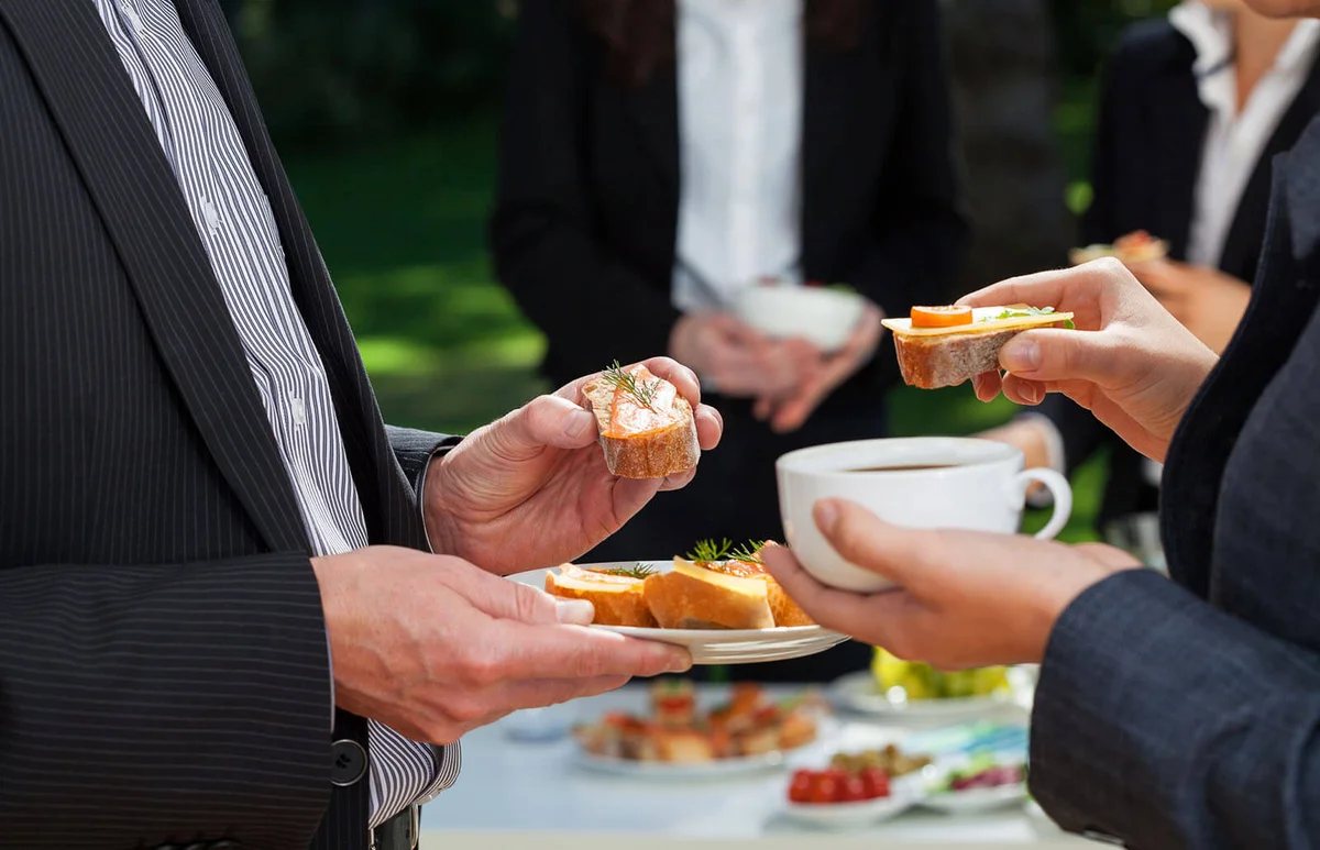 Business lunch in the garden
