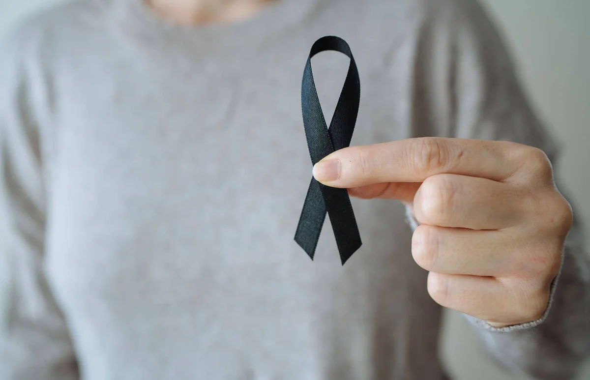 Black awareness ribbon