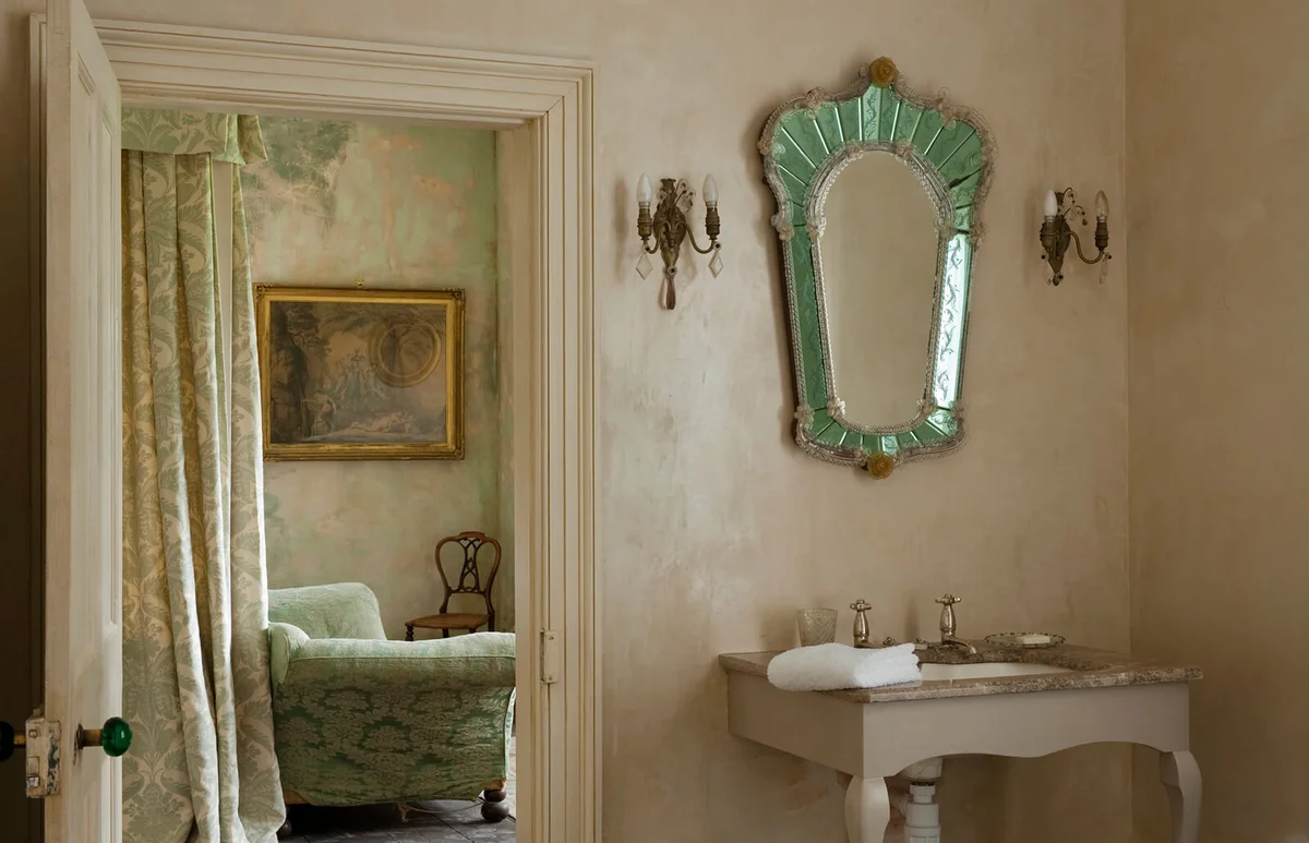 suite bathroom in Gloucestershire country estate home