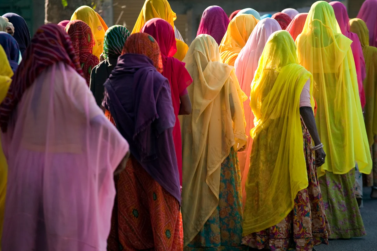 Indian women during a ceremonial for a deceased woman