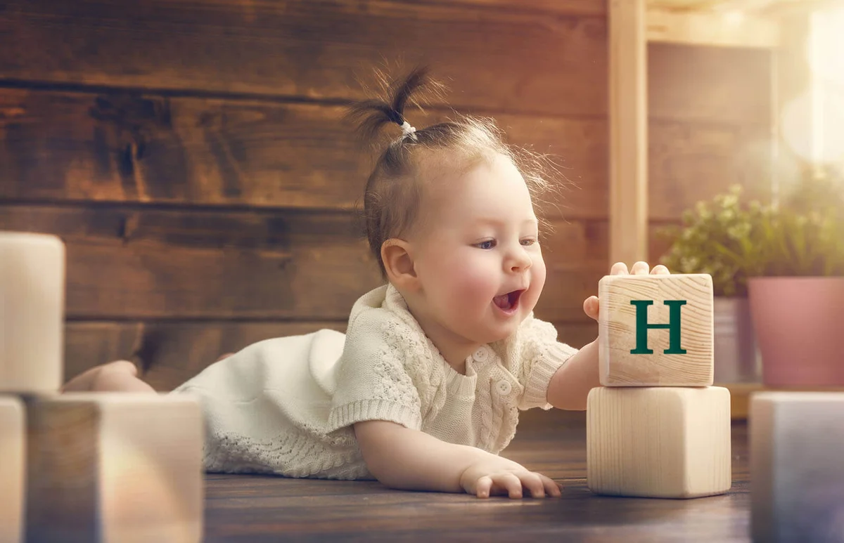 girl playing with blocks
