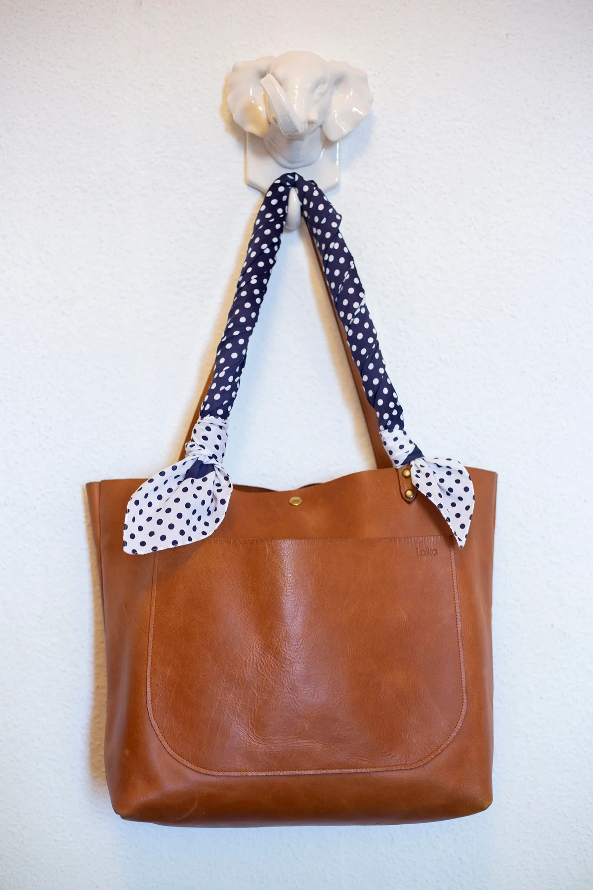 Purse With Single Handle Wrap Scarf