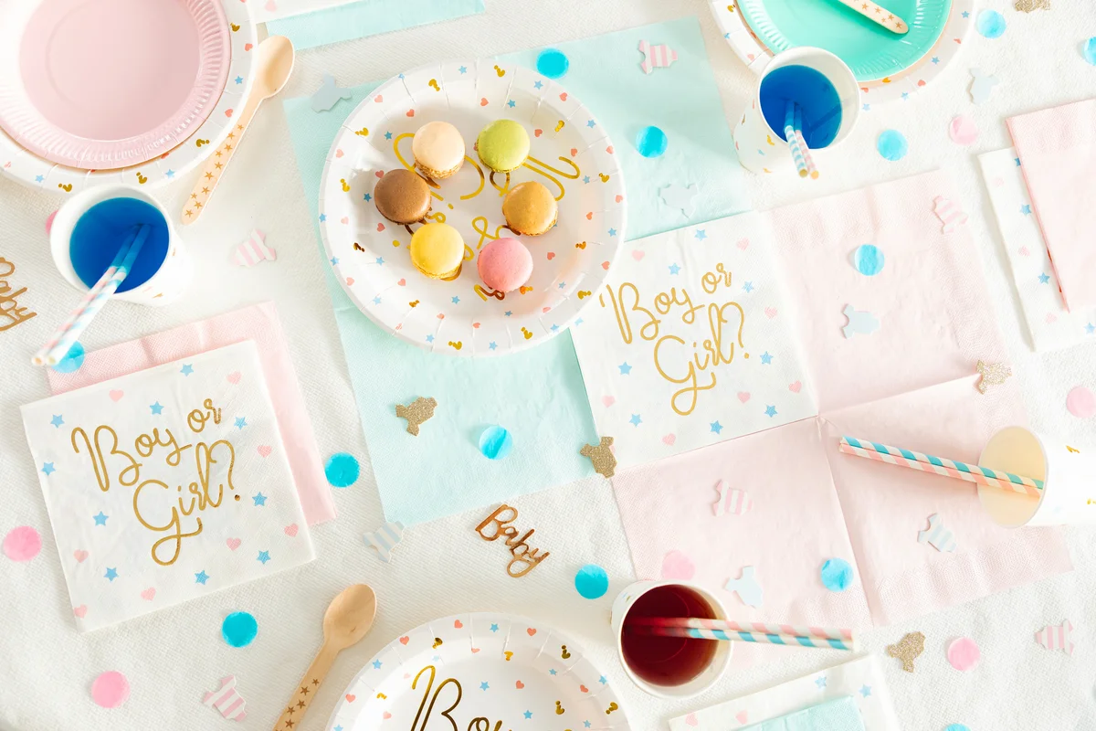 Gender reveal party with pink and blue drinks