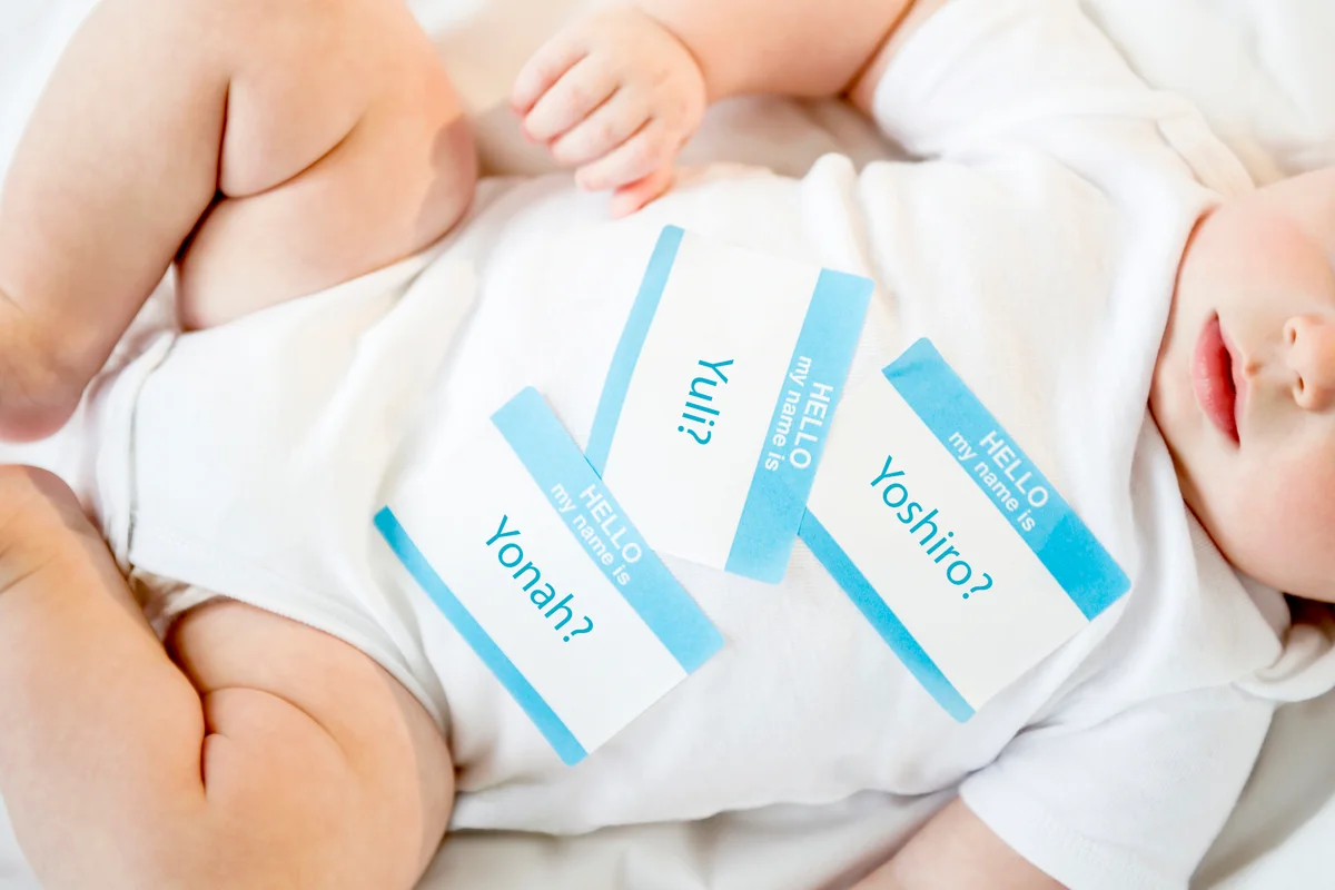 Identity labels belly of baby boy
