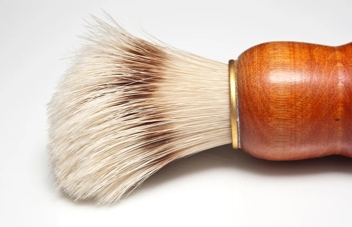 shaving brush with horse hair bristles