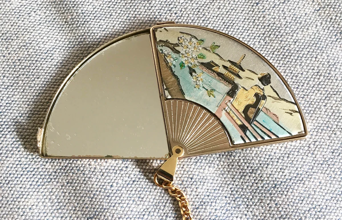 Vintage Japanese small purse mirror from the 70s