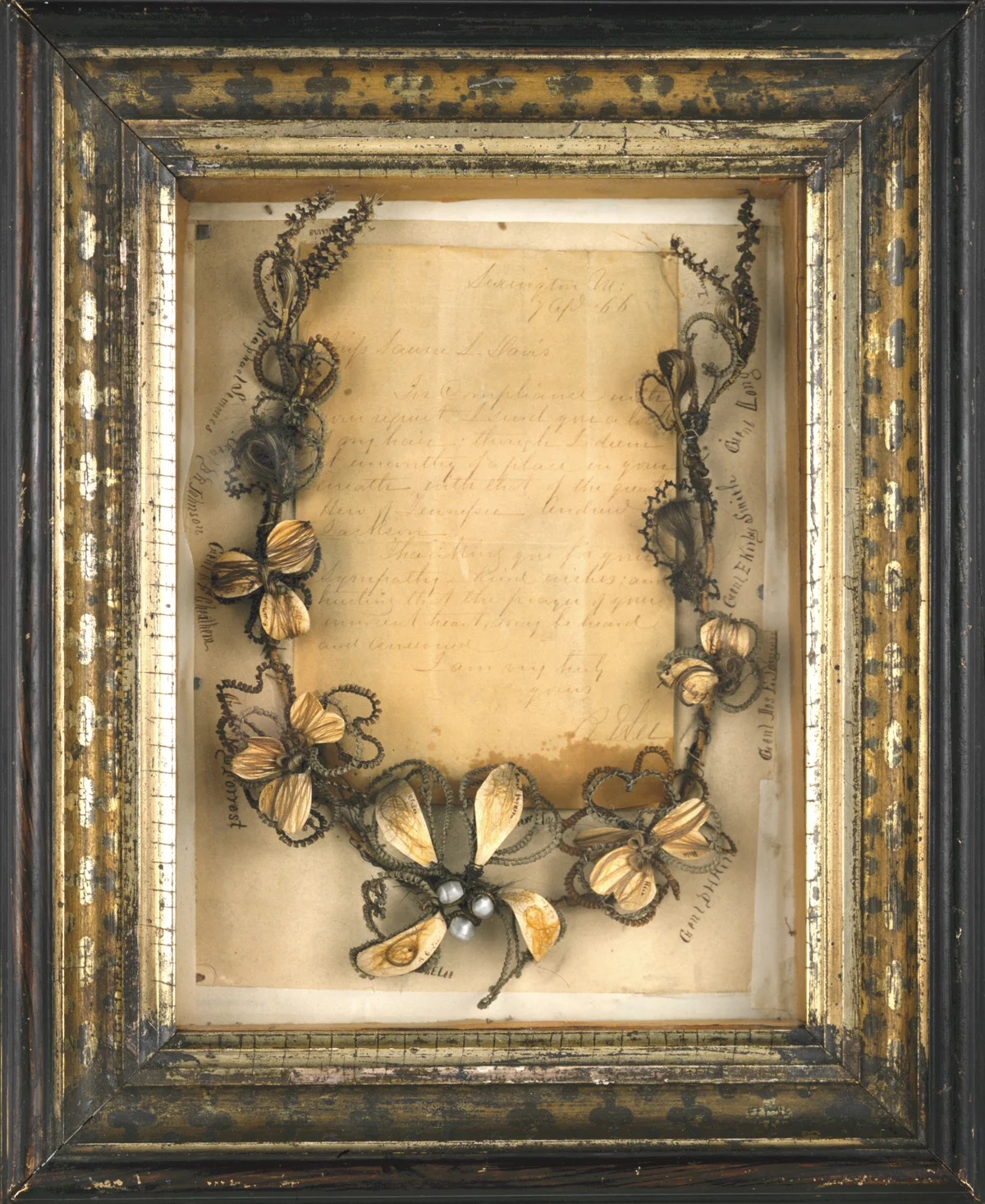 Framed hair wreath with letter from General Robert E Lee