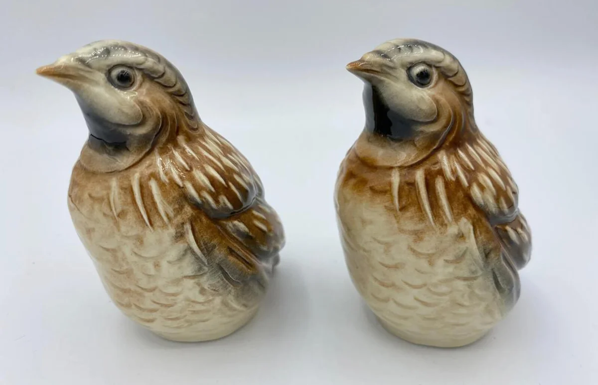 Pair of vintage Goebel China Quails