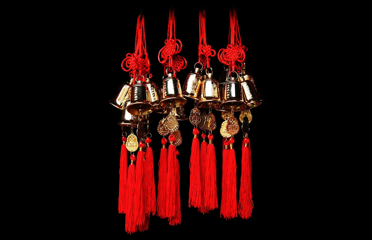 Many Chinese lucky bells