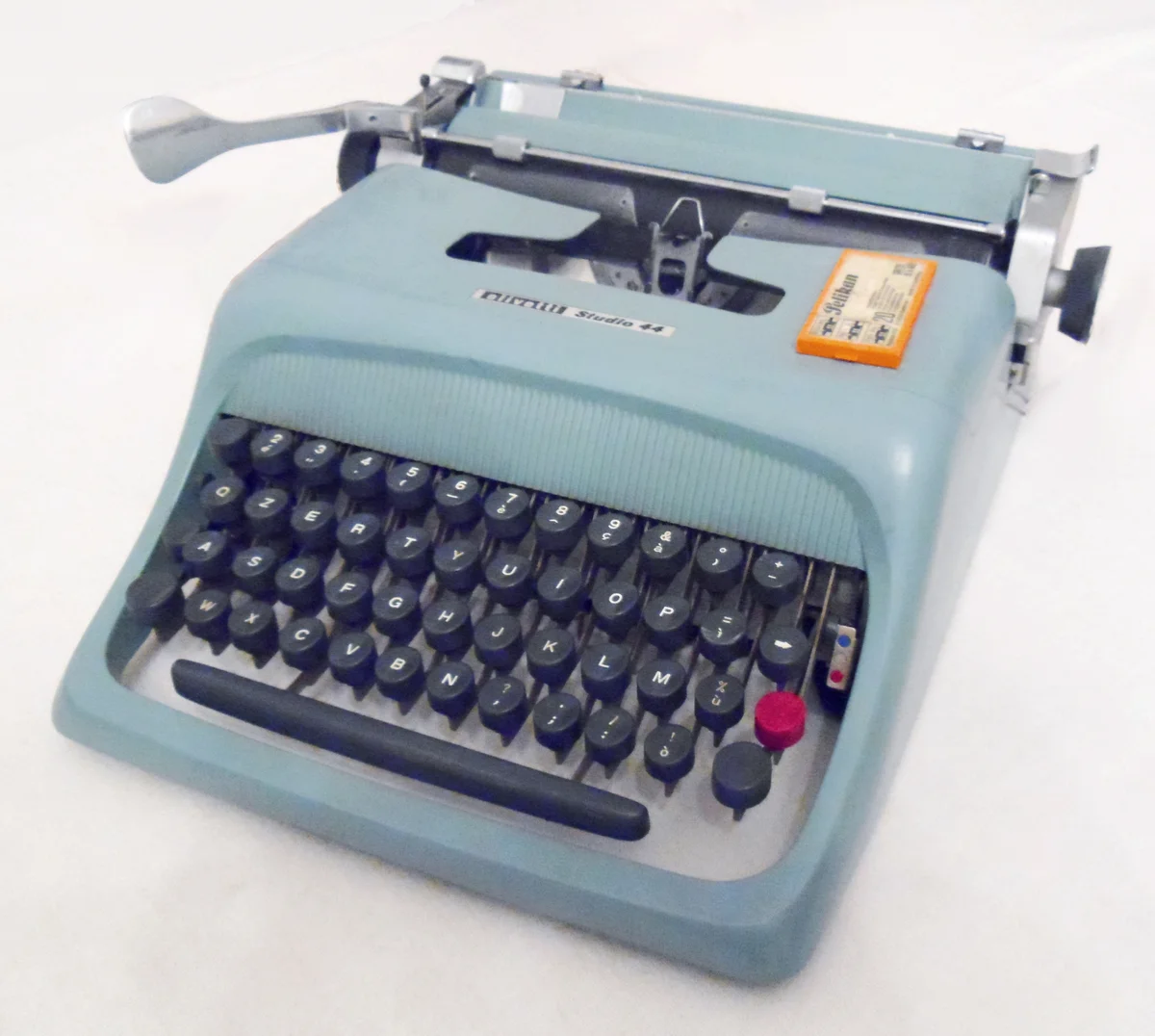 Olivetti Lettera 32