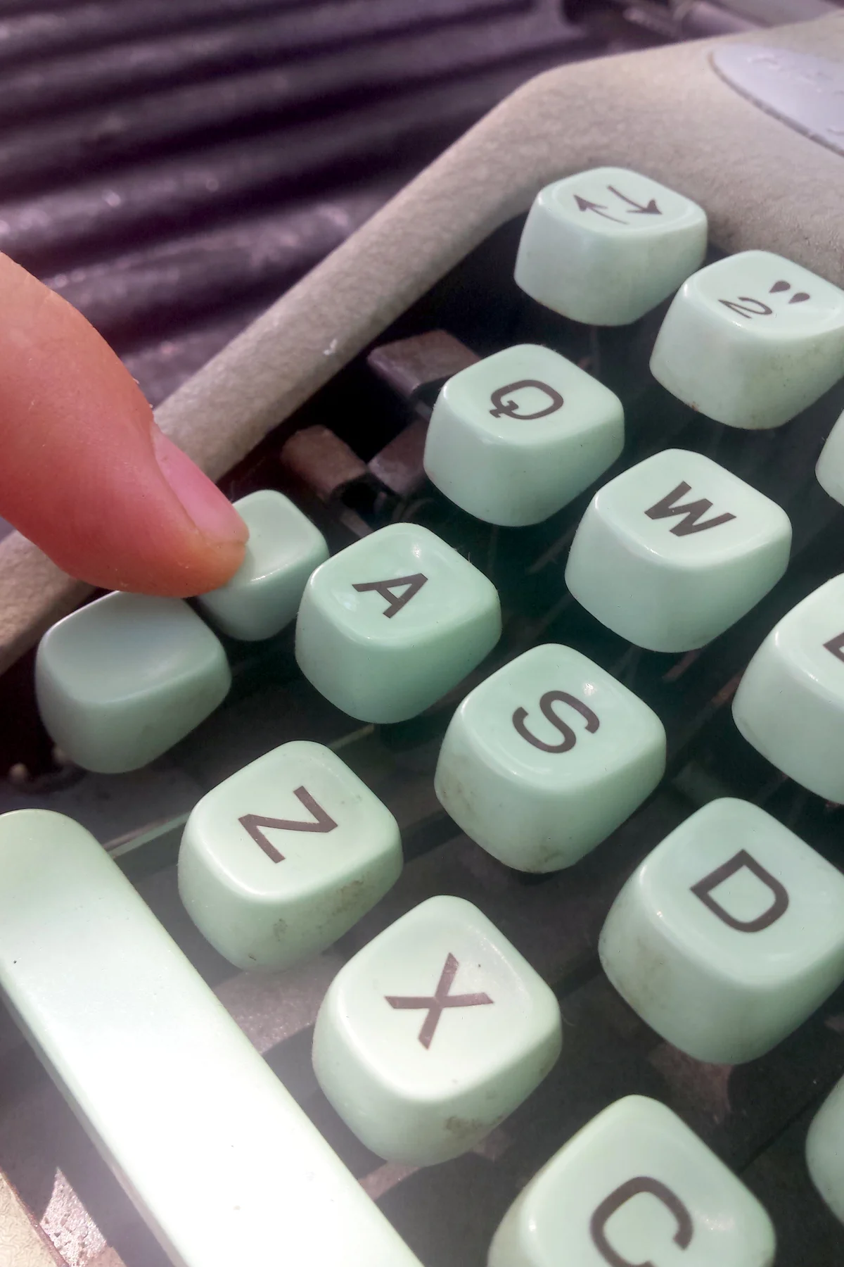 Hermes Typewriter Rocket