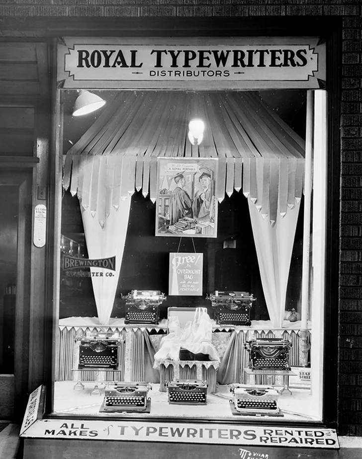 Brewington Typewriter Company featuring Royal Typewriters