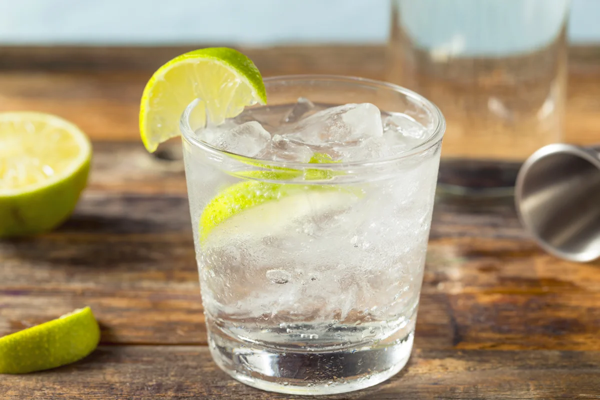 Refreshing Vodka Soda With Lime