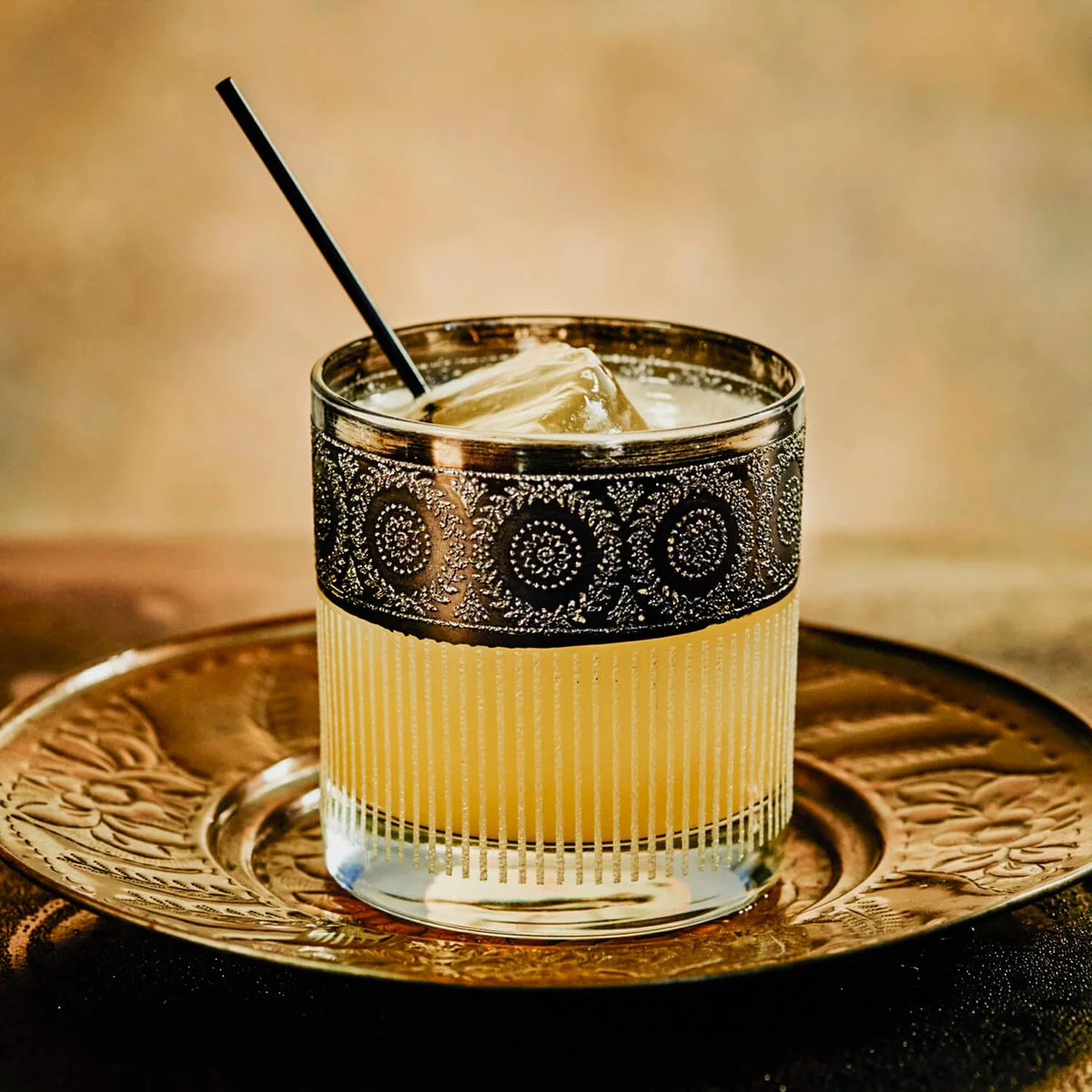 Penicillin cocktail made with candied ginger, scotch whisky and lemon juice