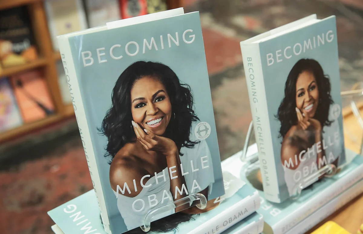 Becoming, a book by former first lady Michelle Obama, is displayed at the 57th Street Books bookstore on November 13, 2018 in Chicago, Illinois | Getty Editorial Use