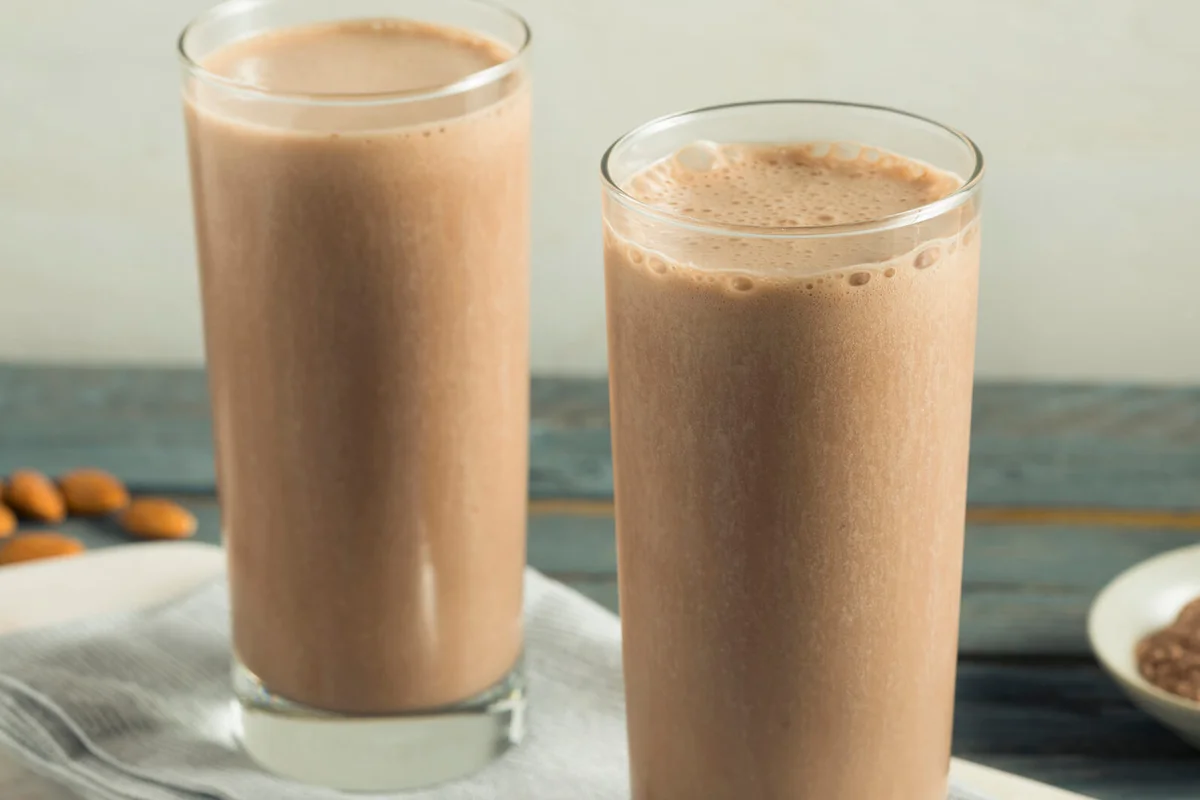 Healthy Homemade Chocolate Protein Shake