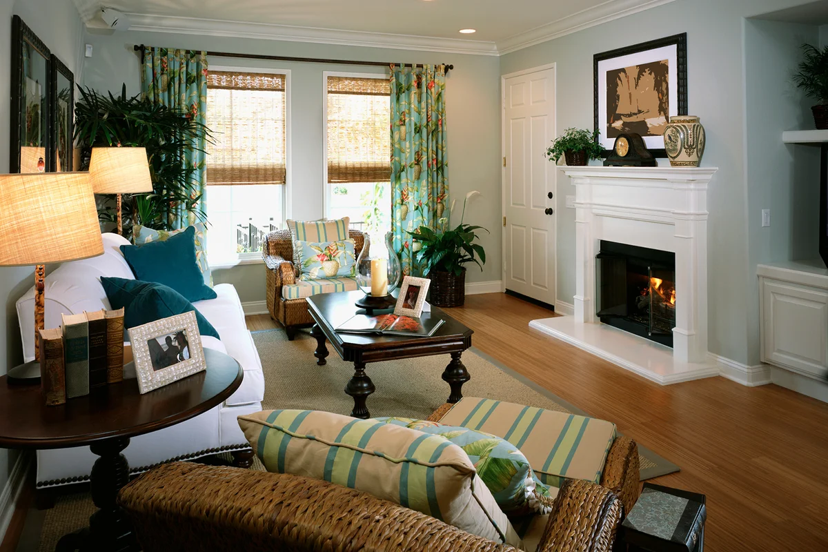 Cozy Beach Style Living Room with Fireplace