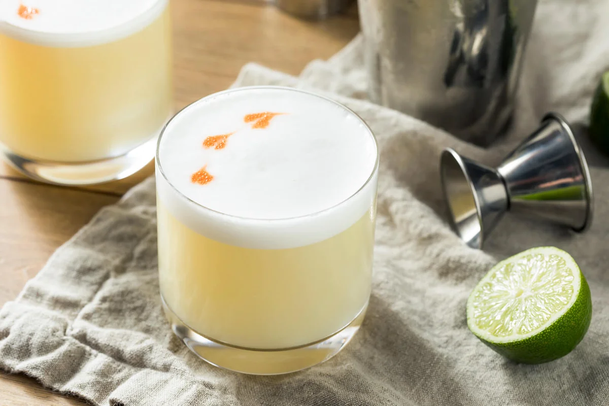 Homemade Pisco Sour Cocktail