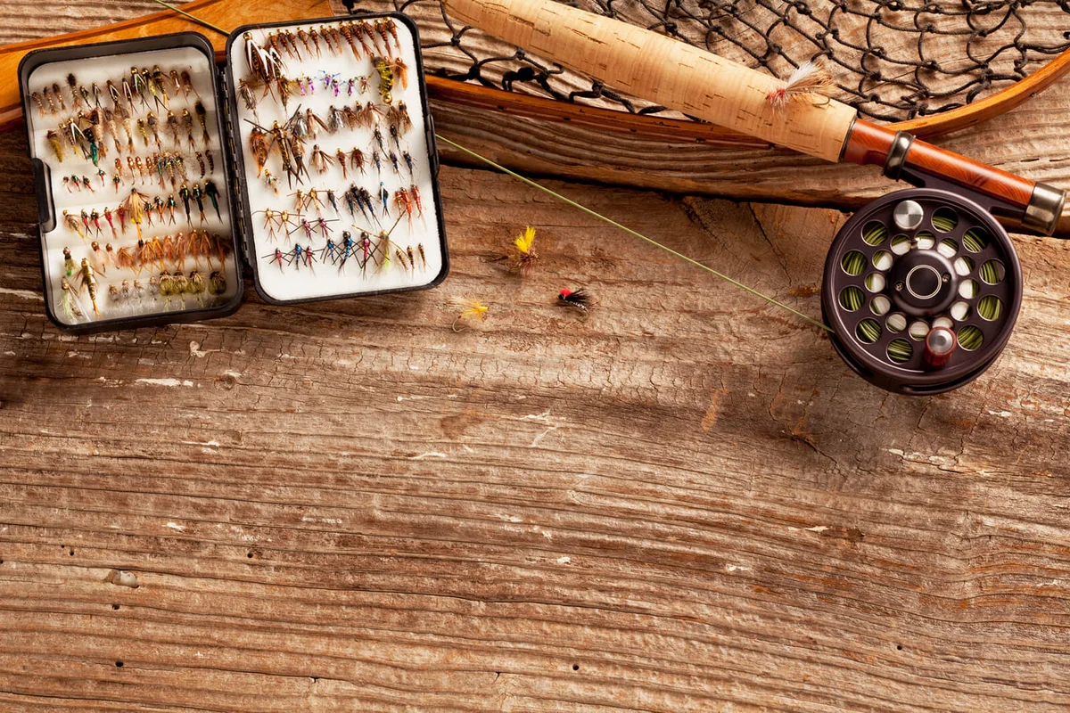 Fly-Fishing rod & collection of Flies