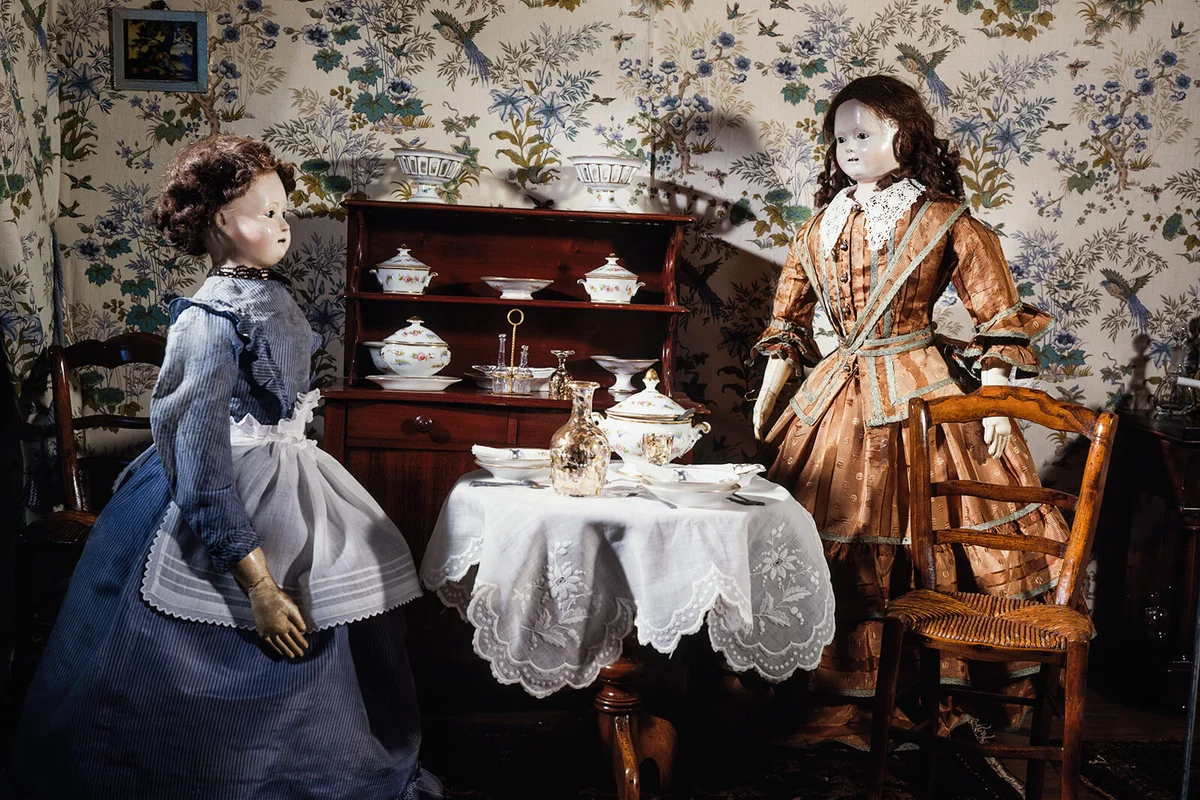 Dining room, dolls' house, 1885. 19th century