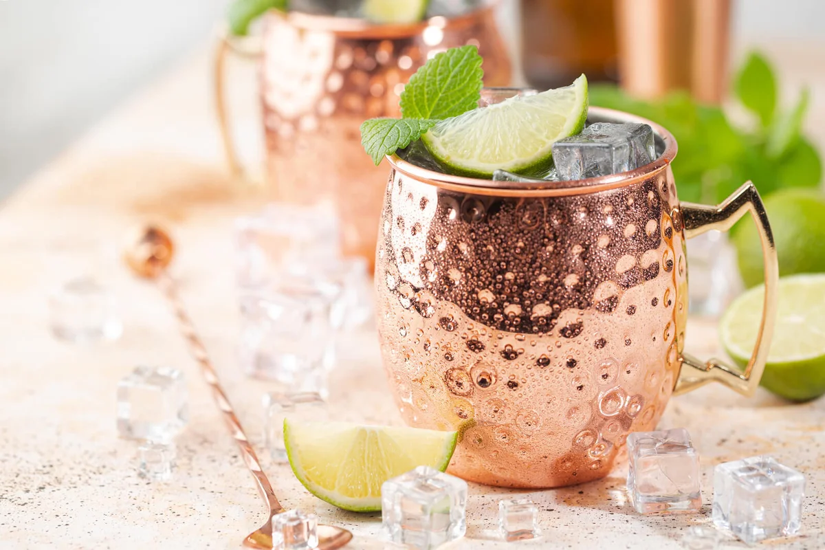 Cold Moscow Mules cocktail