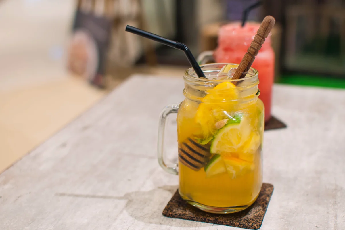 Bee's Knees Cocktail