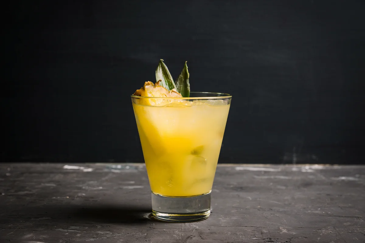Pineapple between the sheets