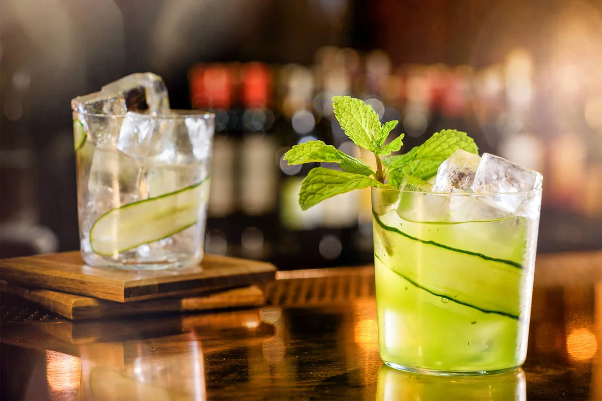 Combining fresh mint and cucumbers with citrus