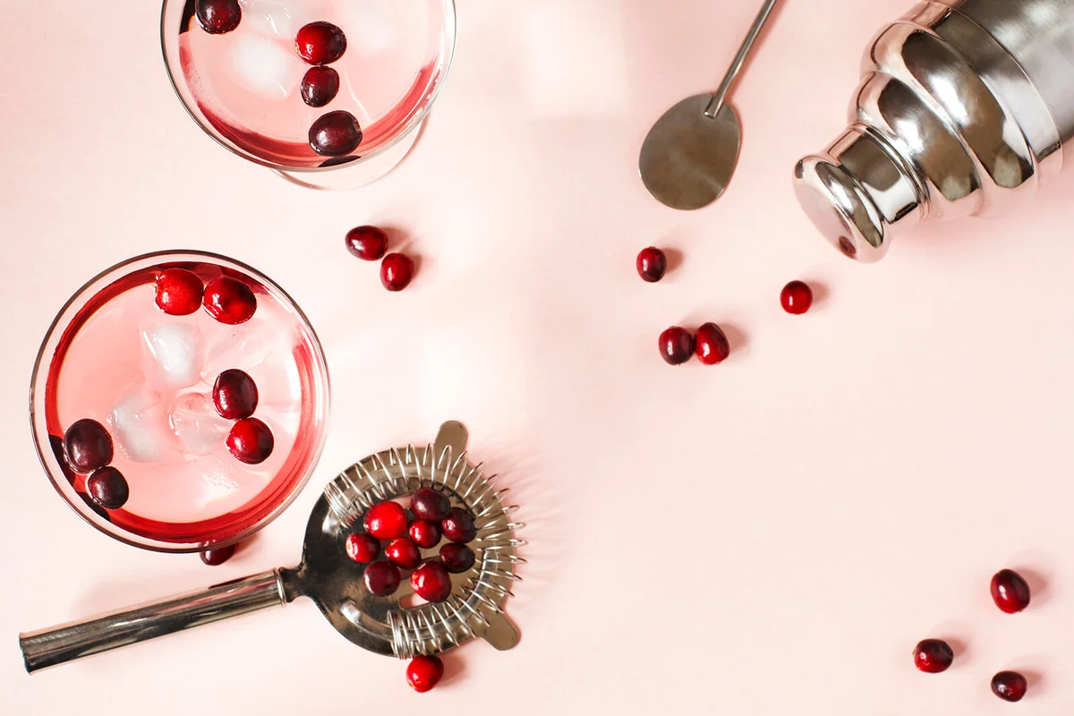 Cranberry cocktail and cocktail making equipment