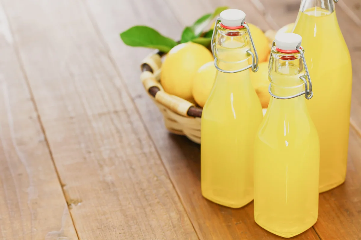 homemade limoncello, italian traditional lemon liqueur