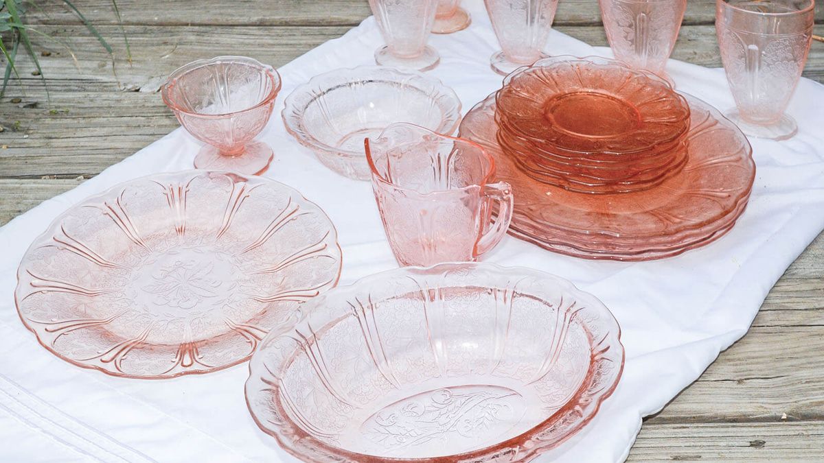 Federal Glass: Distinctive Depression-Era Collectibles