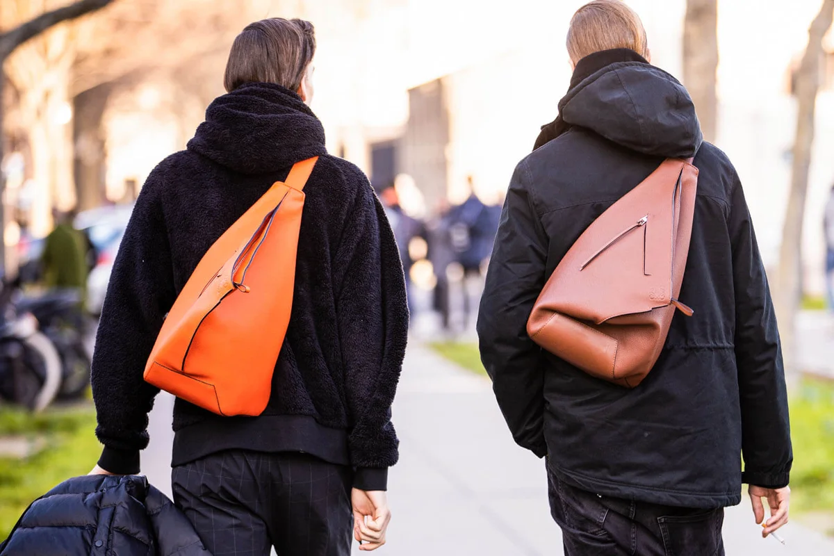 Models, bag details