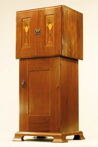 Music Cabinet MET