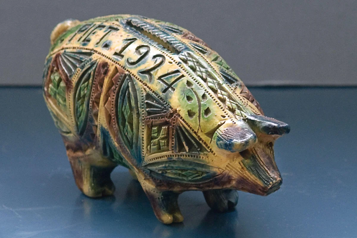 piggy bank, Workum (de Boer), dated 1924