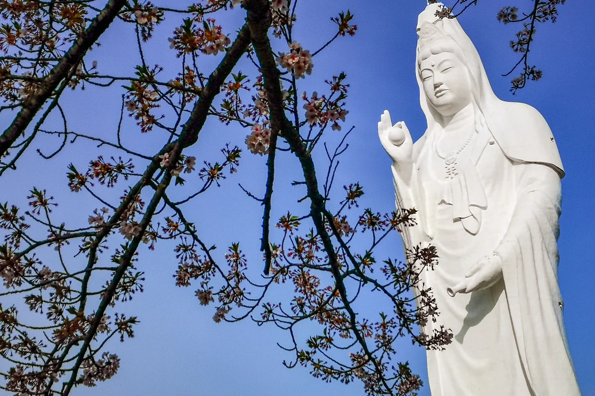 Guanyin Statue in Funaoka