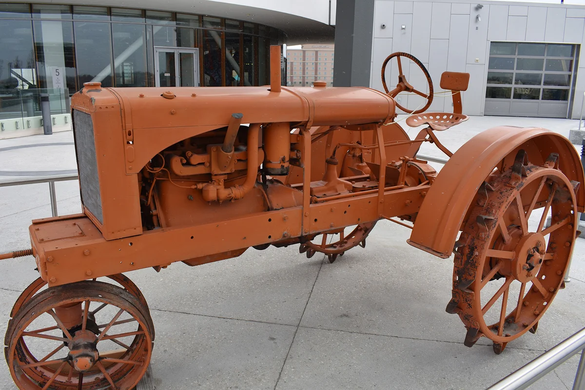 Allis-Chalmers Tractor