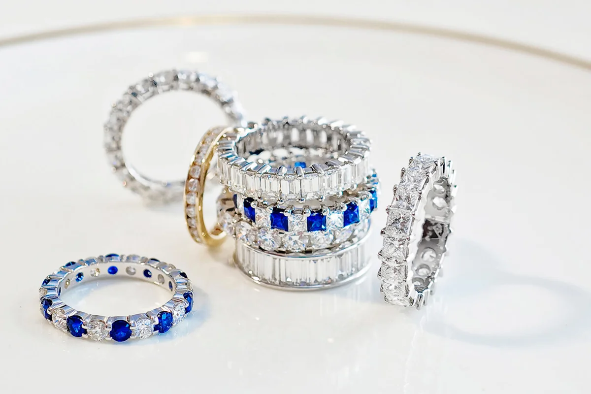 Diamond rings on a plate