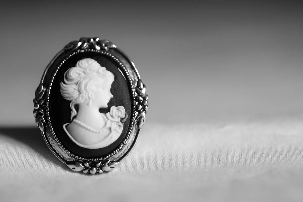 Vintage cameo