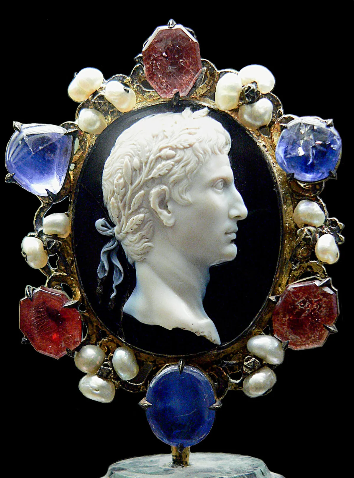 Cameo Augustus Cdm Paris Chab190