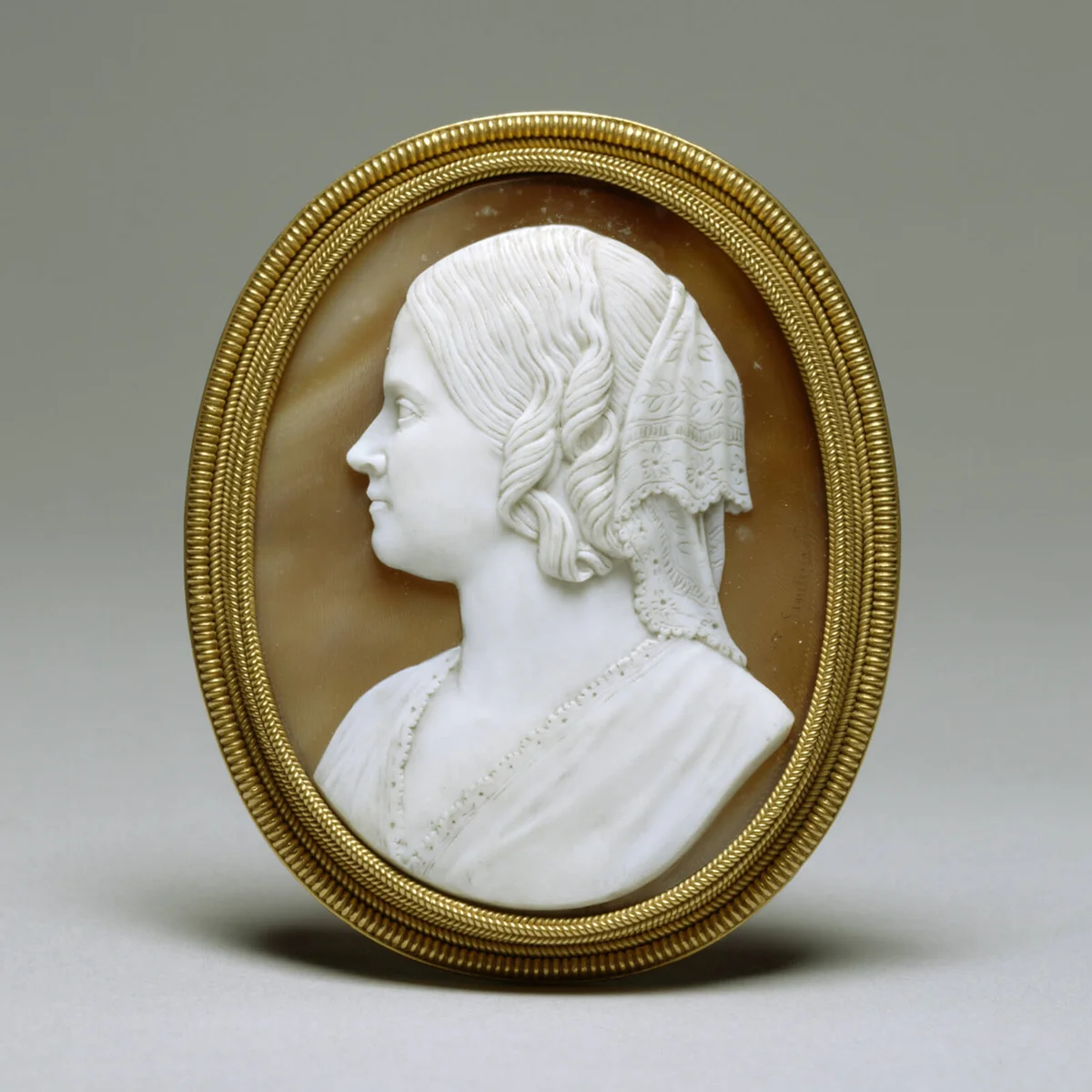 Firm of Fortunato Pio Castellani - Brooch with Cameo Bust of Ellen Walters