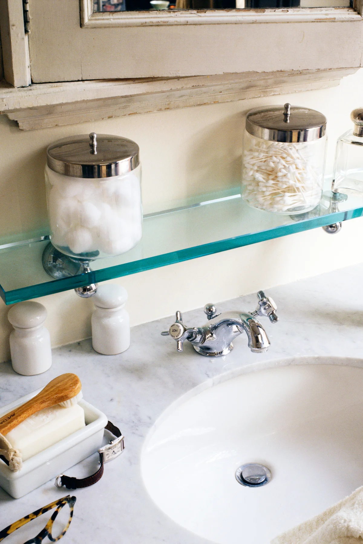 Marble Countertop on Bathroom Vanity