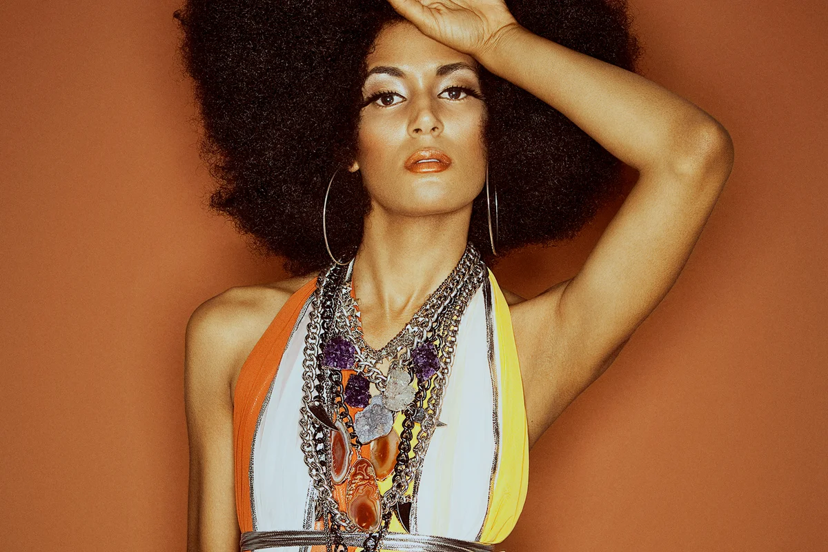 Necklaces on the 70s
