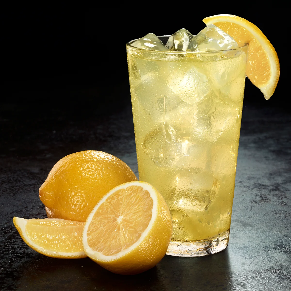 Iced lemonade with lemons