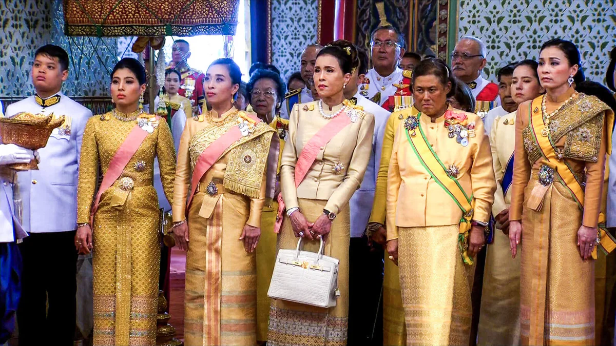 family members of Thailand's King Maha Vajiralongkorn from left, son Prince Dipangkorn Rasmijoti, daughter Princess Sirivannavari Nariratana, daughter Princess Bajrakitiyabha Manidol, sister Princess Ubolratana, sister Princess Maha Chakri Sirindhorn and Queen Suthida (R) attending the coronation of King Vajiralongkorn at the Grand Palace in Bangkok | Getty Editorial Use
