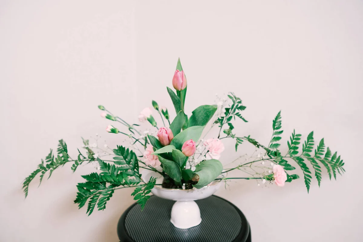 Ikebana, flower arrangement