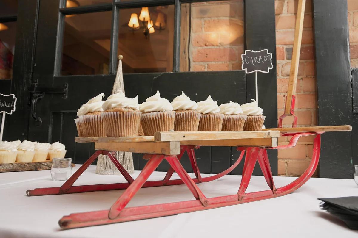 Rustic Sleigh Cupcake Stand with Chocolate Vanilla Buttercream Icing Cupcakes