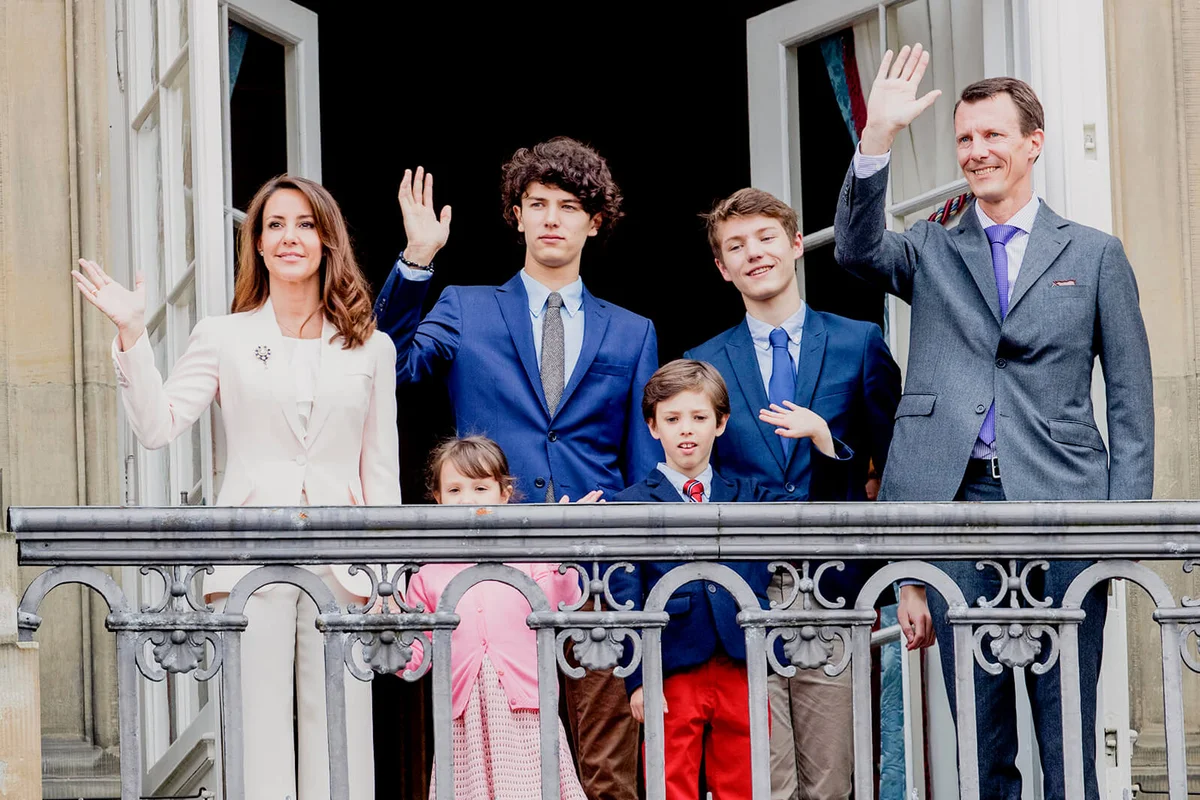 Prince Joachim of Denmark, Princess Marie of Denmark, Prince Felix of Denmark, Prince Nikolai of Denmark, Prince Henrik of Denmark and Princess Athena of Denmark pose on the balcony | Getty Editorial Use